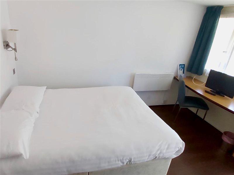 The Rafiya, Hotel 3*