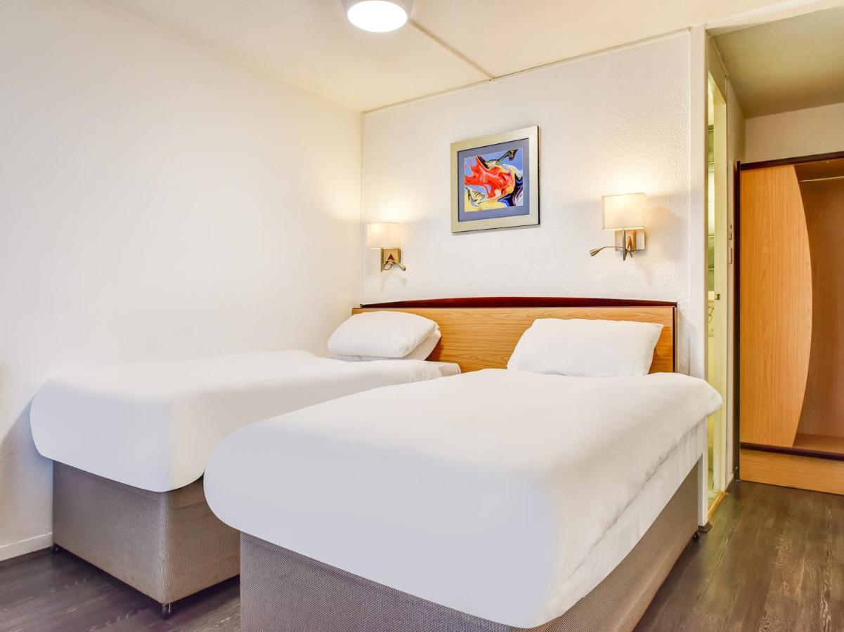 The Rafiya, Hotel